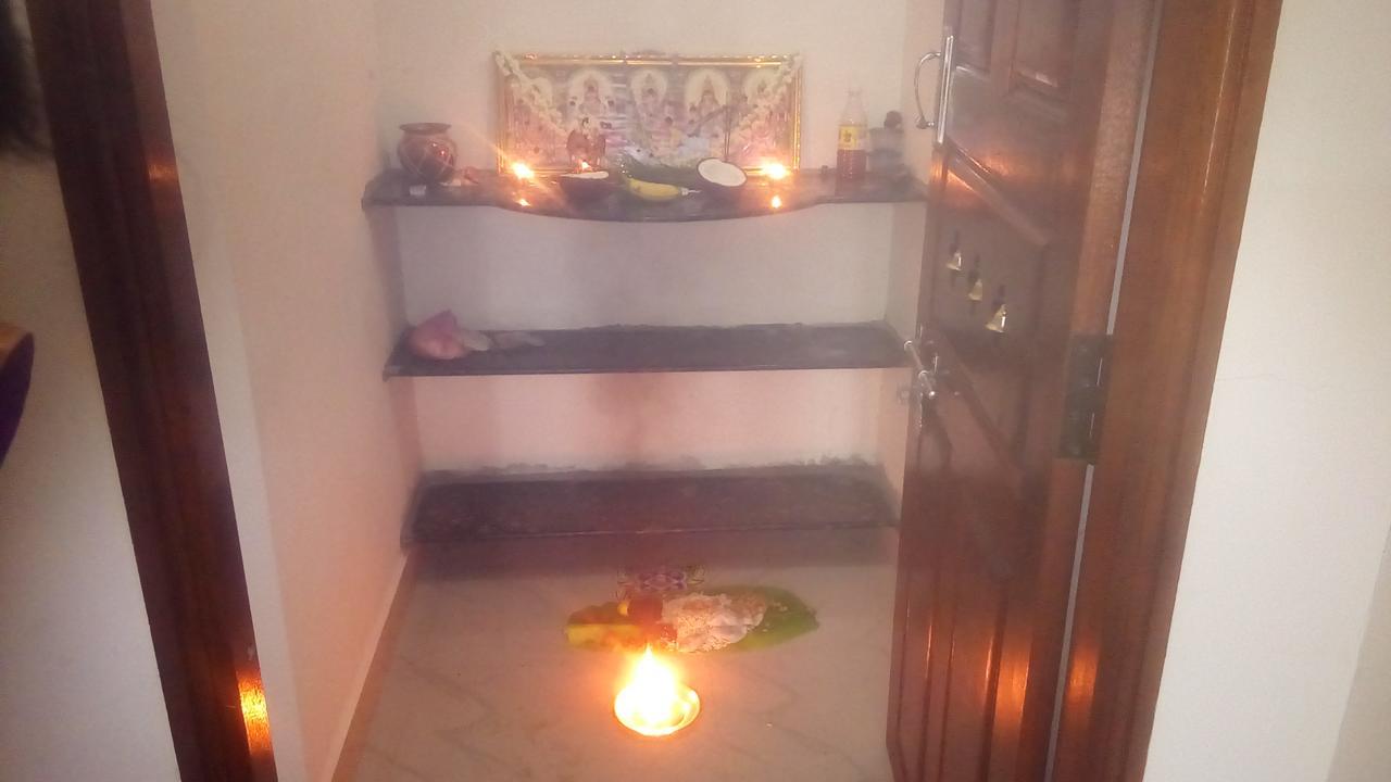 Sabri Guest House Tiruvannamalai Exterior photo
